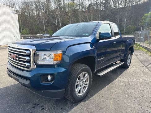 Used 2019 GMC Canyon SLE w/ SLE Convenience Package AWD/4WD image 2