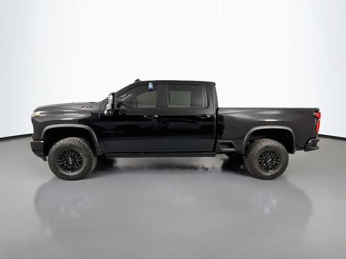 Certified 2024 Chevrolet Silverado 2500 ZR2 w/ Technology Package AWD/4WD image 4