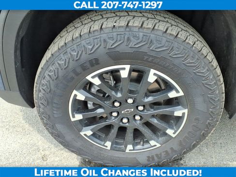 Used 2026 Chevrolet Traverse Z71 w/ Driver Confidence Package AWD/4WD image 9