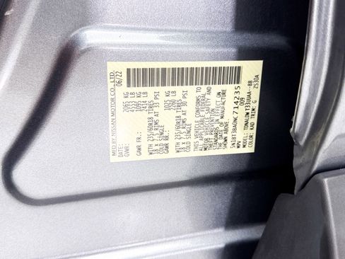 Used 2022 Nissan Rogue SV w/ SV Premium Package image 40