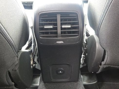 Certified 2023 Ford Escape Active AWD/4WD image 19