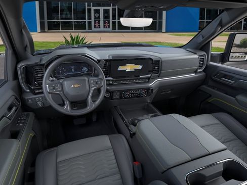 New 2026 Chevrolet Silverado 2500 ZR2 image 15
