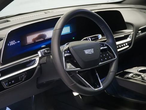 Certified 2024 Cadillac Lyriq Tech w/ Driver Assist Package AWD/4WD image 13