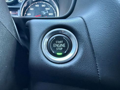 Certified 2021 Chevrolet Tahoe Z71 image 33