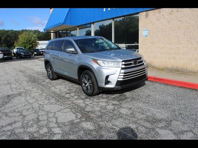 Used 2019 Toyota Highlander FWD V6