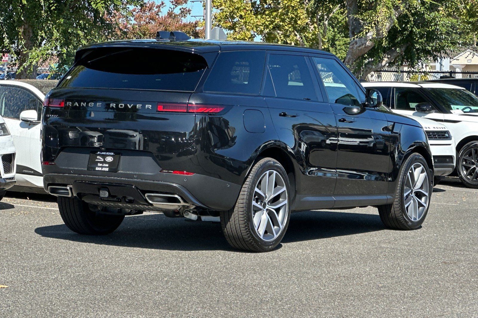 New 2027 Land Rover Range Rover Sport SE AWD/4WD image 9