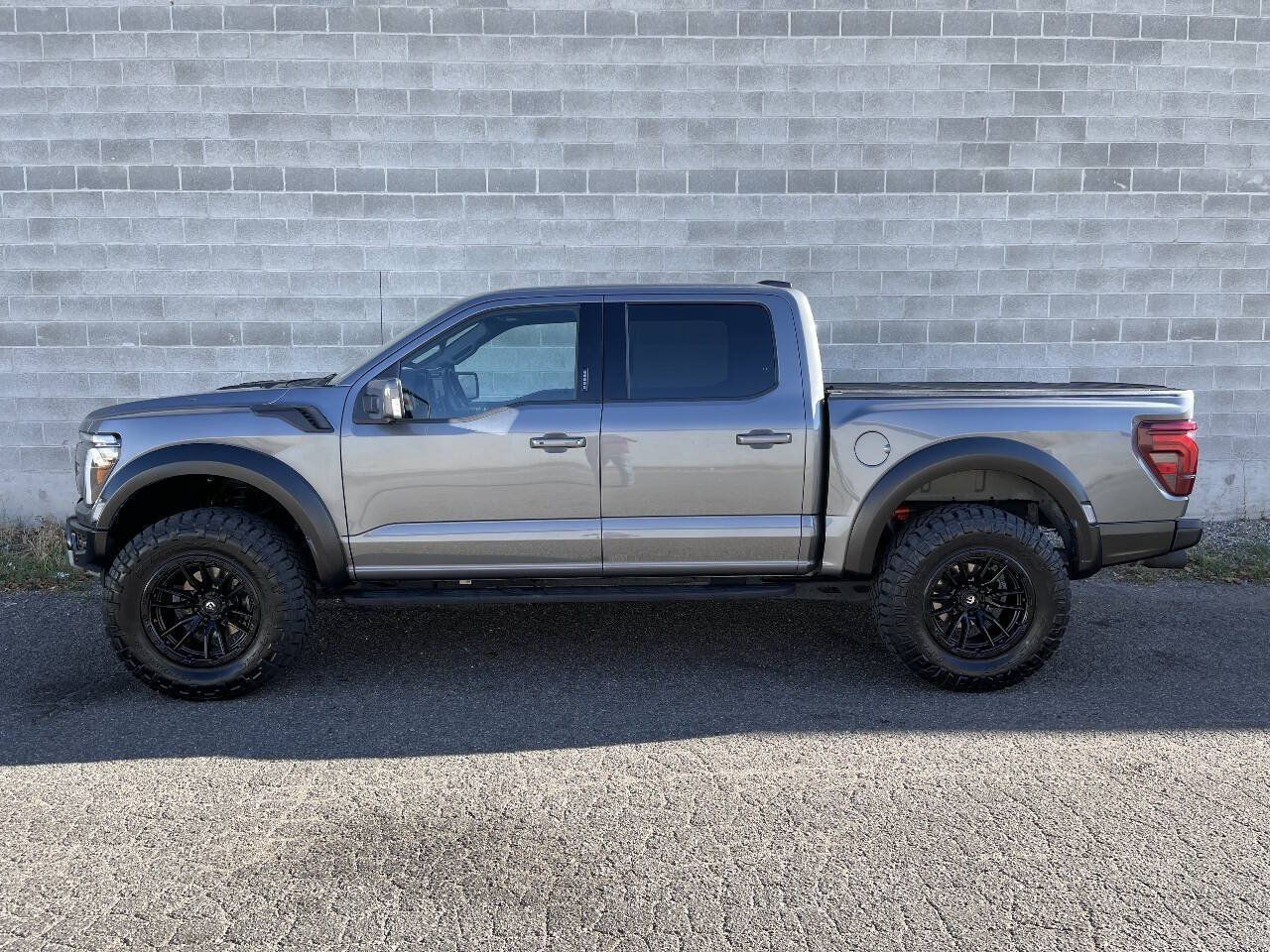 Used 2024 Ford F150 Raptor AWD/4WD image 24