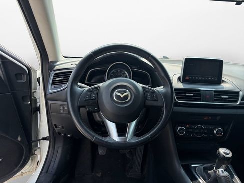 Used 2014 MAZDA MAZDA3 i Touring w/ Technology Package FWD image 12