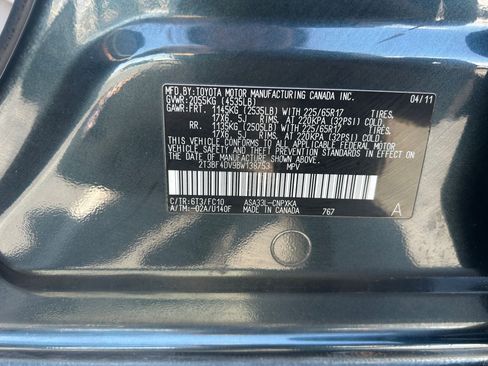 Used 2011 Toyota RAV4 4WD w/ Base L4 Extra Value Pkg image 32