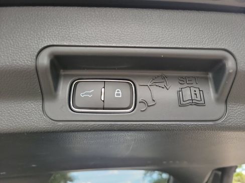Used 2023 Ford Explorer ST w/ Equipment Group 401A AWD/4WD image 8