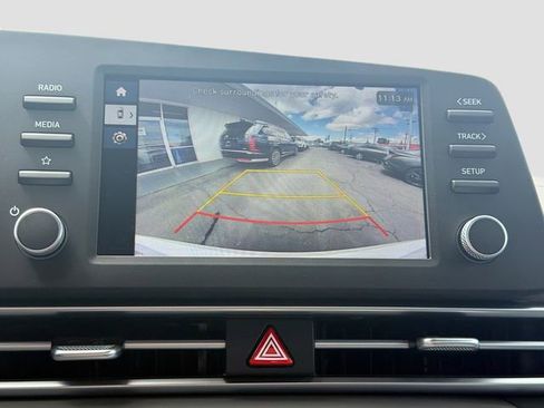 New 2026 Hyundai Elantra SE image 13