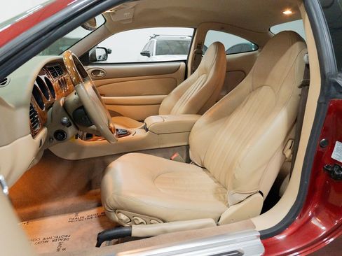 Used 1999 Jaguar XK8 Coupe image 16