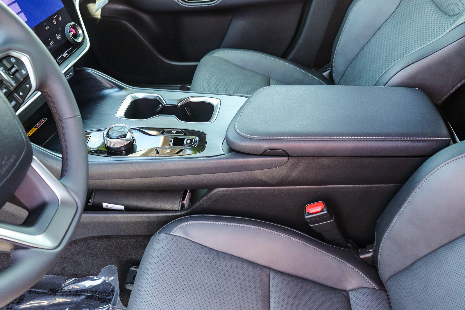 Certified 2026 Lexus RZ 350e 2WD w/ Accessory Package (Z2) image 22