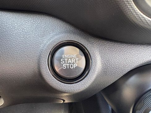 New 2026 Hyundai Venue SEL image 24