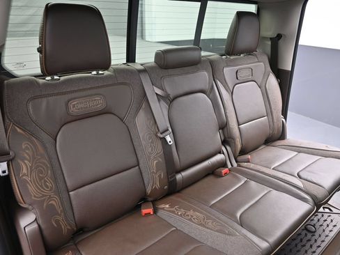 Used 2025 RAM 1500 Limited AWD/4WD image 17
