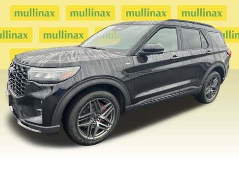 New 2025 Ford Explorer ST-Line w/ Premium Package image 10