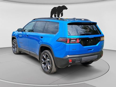 New 2026 Jeep Cherokee Overland w/ Advanced Pro Tech Group AWD/4WD image 5