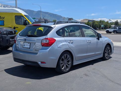 Used 2013 Subaru Impreza 2.0i Sport Limited w/ Popular Pkg 1 AWD/4WD image 4