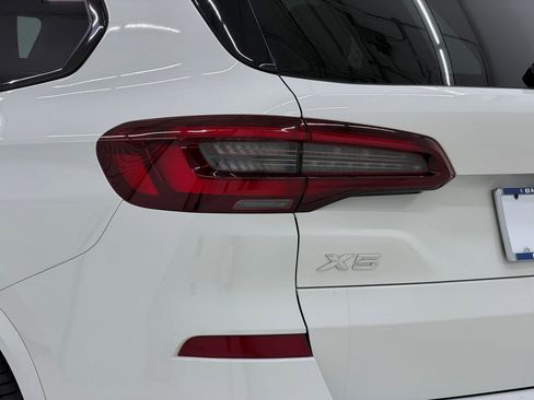 Used 2023 BMW X5 xDrive40i w/ M Sport Package image 13
