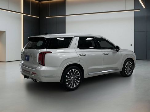 Certified 2025 Hyundai Palisade Calligraphy AWD/4WD image 7