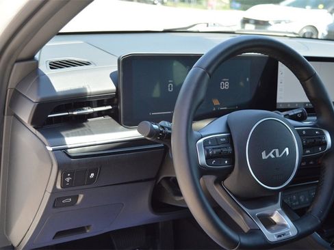 Used 2025 Kia K5 GT-Line image 28