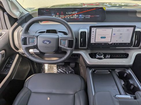 New 2026 Ford Expedition Max Active RWD image 18