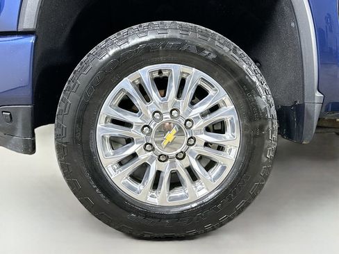 Used 2022 Chevrolet Silverado 3500 High Country image 8