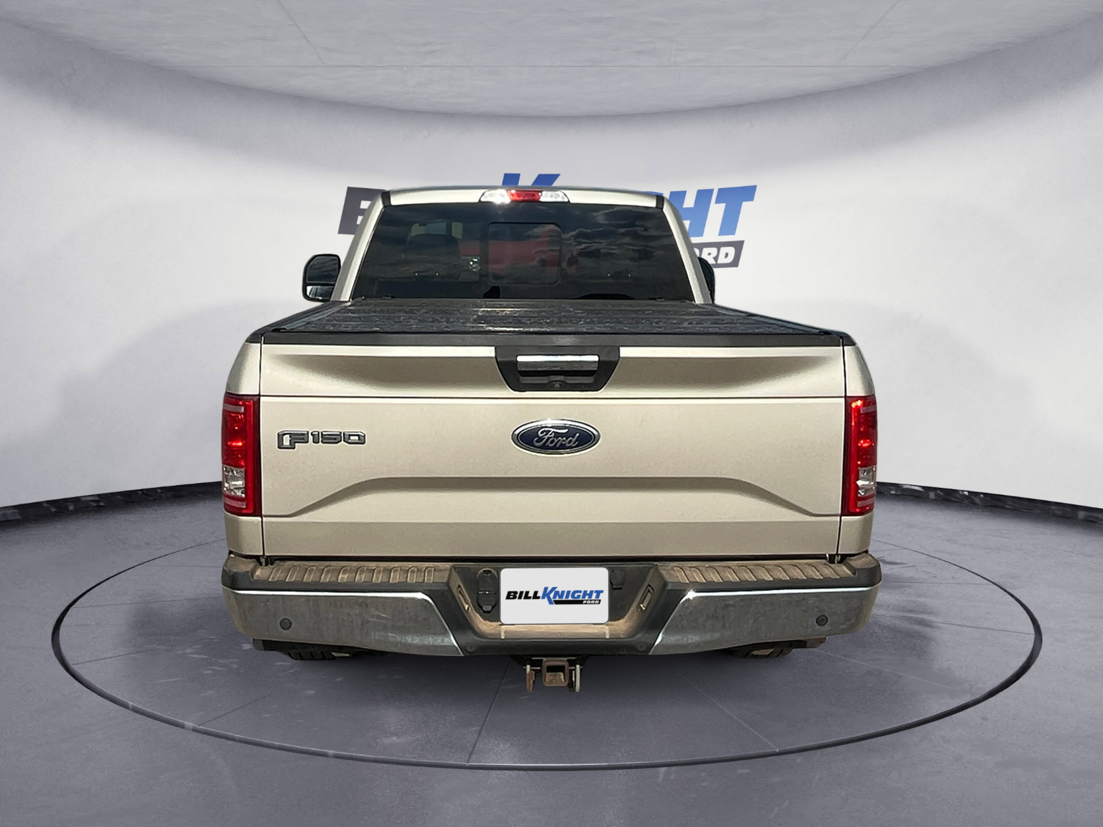 Used 2017 Ford F150 XLT w/ Equipment Group 302A Luxury RWD image 4