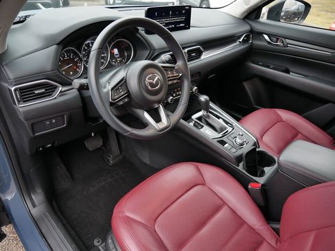Used 2023 MAZDA CX-5 Carbon Edition image 2