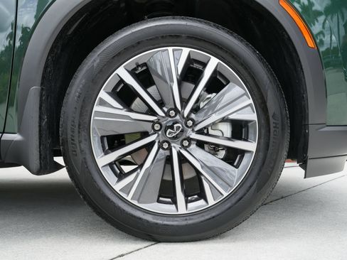 Certified 2026 INFINITI QX60 Luxe w/ Cargo Package FWD image 24