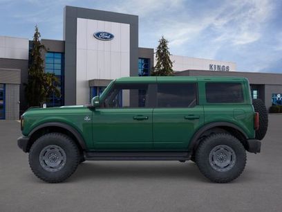 New 2025 Ford Bronco Outer Banks w/ Sasquatch Package