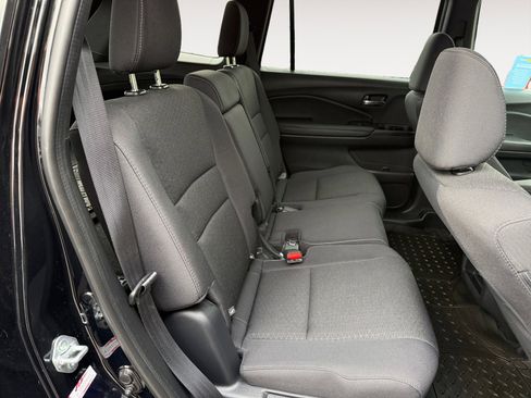 Used 2021 Honda Passport Sport image 18