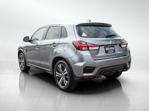 Used 2026 Mitsubishi Outlander Sport SE AWD/4WD image 3