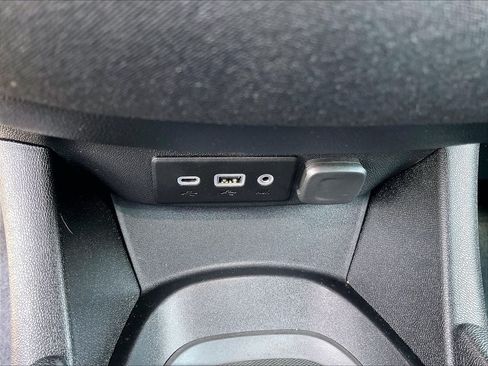Used 2019 Chevrolet Malibu LS FWD image 12