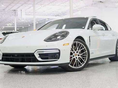 Used 2022 Porsche Panamera GTS AWD/4WD image 6