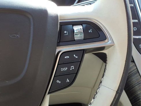 Used 2019 Lincoln Nautilus Black Label image 17