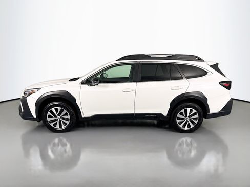 Used 2025 Subaru Outback Premium w/ Popular Package #1A AWD/4WD image 8