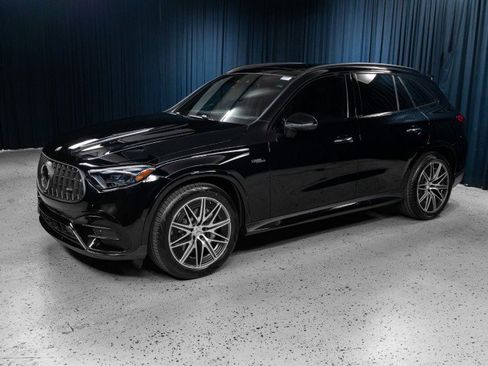 New 2026 Mercedes-Benz GLC 43 AMG 4MATIC image 1