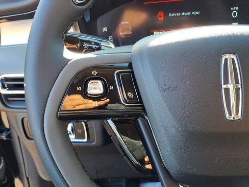 New 2026 Lincoln Corsair Premiere AWD/4WD image 19