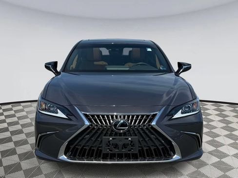 Used 2023 Lexus ES 350 w/ Premium Package FWD image 6