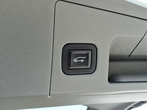 Used 2019 Cadillac XT5 Luxury FWD image 26