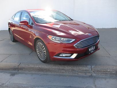 Used 2017 Ford Fusion SE w/ Fusion SE Technology Package