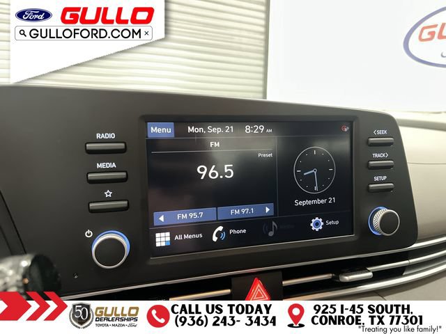 Used 2023 Hyundai Elantra SEL FWD image 24