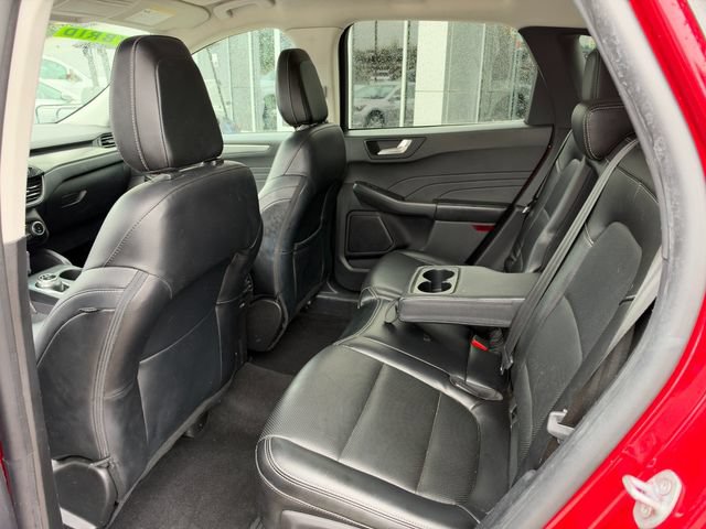Used 2022 Ford Escape Titanium FWD image 15