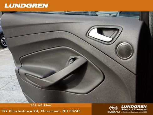 Used 2016 Ford Escape SE w/ Equipment Group 201A image 26