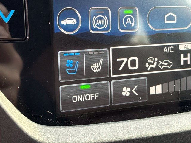 New 2026 Subaru Forester Touring AWD/4WD image 10