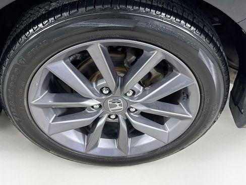Used 2021 Honda Civic EX image 40