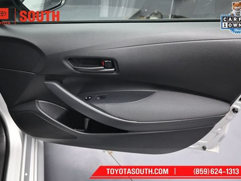 Used 2024 Toyota Corolla LE FWD image 31