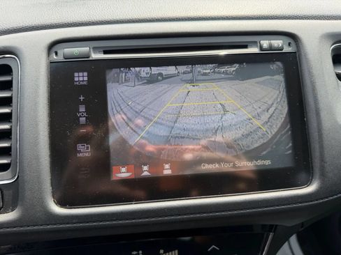 Used 2016 Honda HR-V EX image 15
