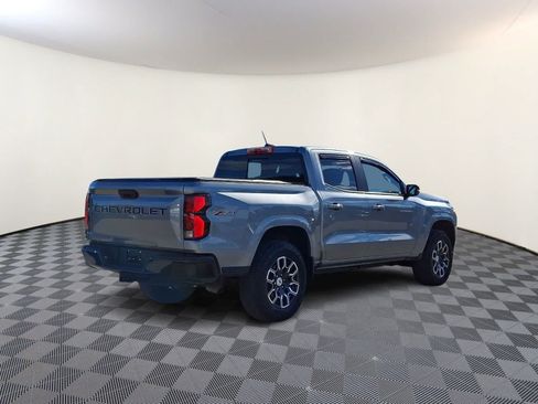 Used 2024 Chevrolet Colorado Z71 w/ Z71 Convenience Package 2 AWD/4WD image 5